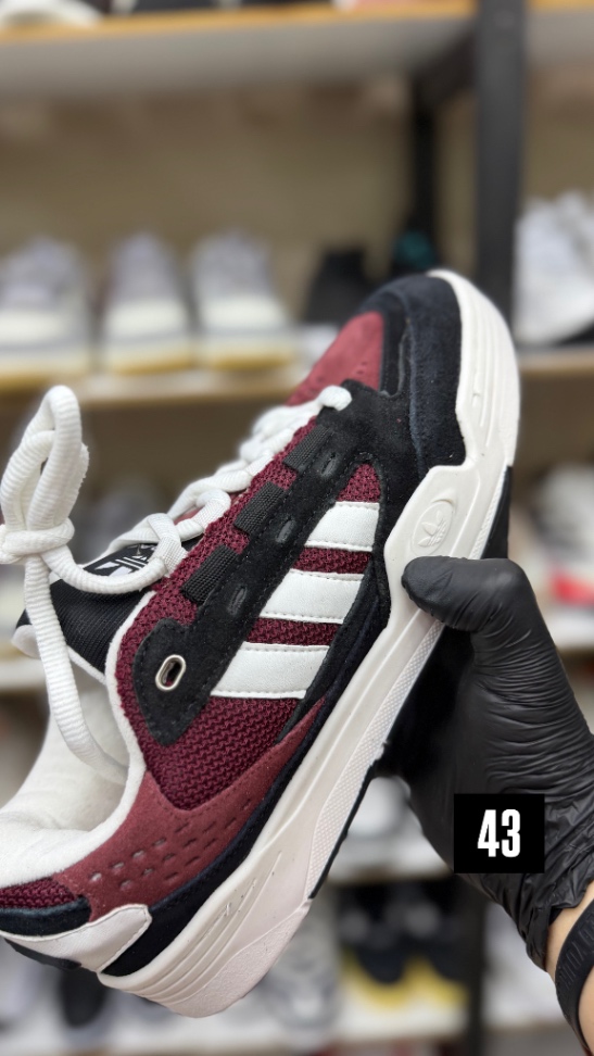 Adidas adi2000