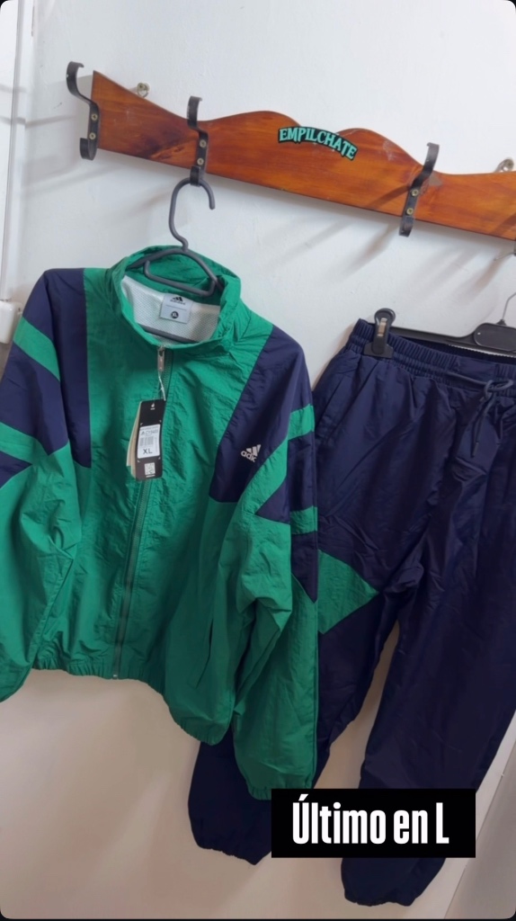 Conjunto Adidas rompevientos 