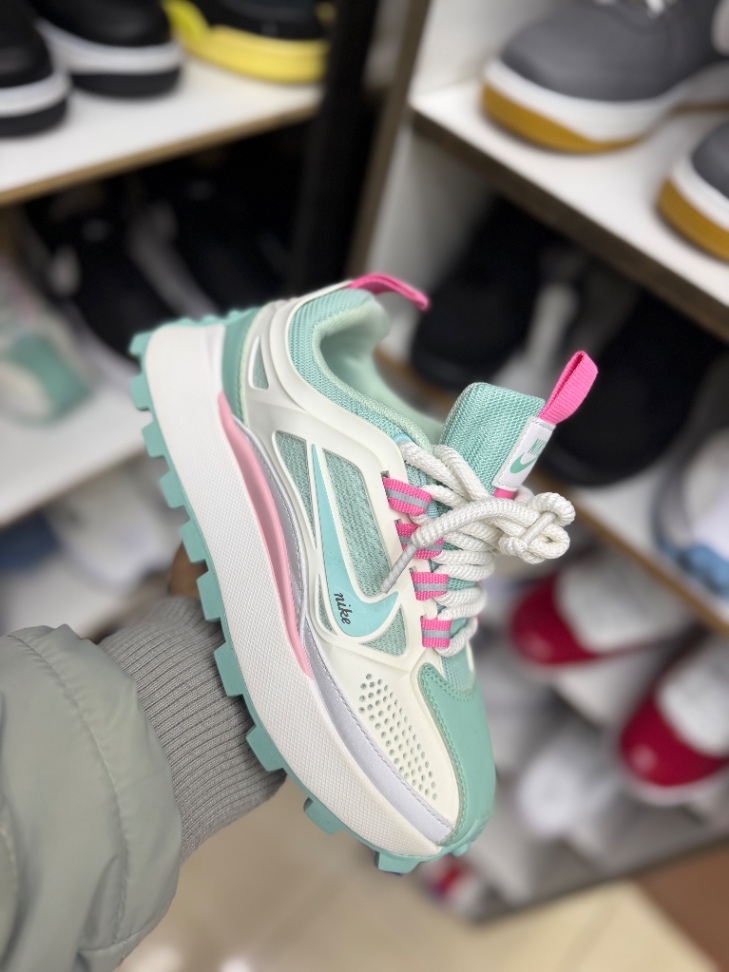 Nike bailleli 