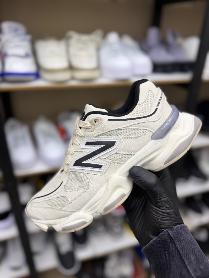 New balance 9060