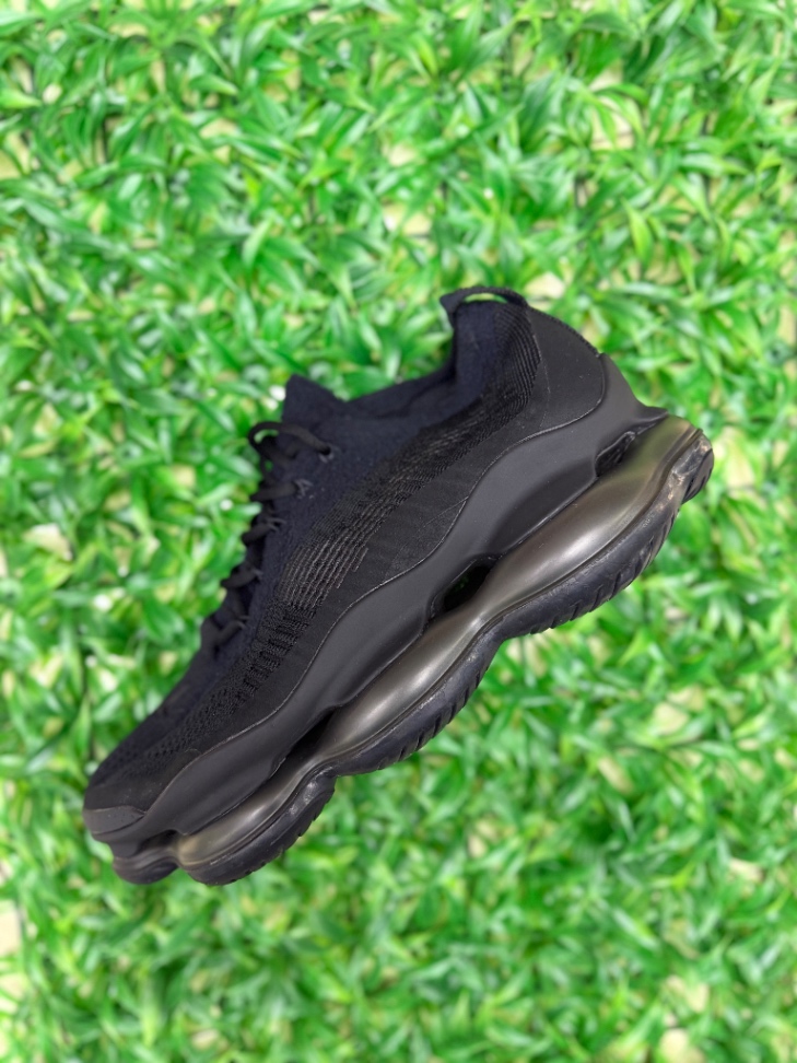 Nike scoprion 