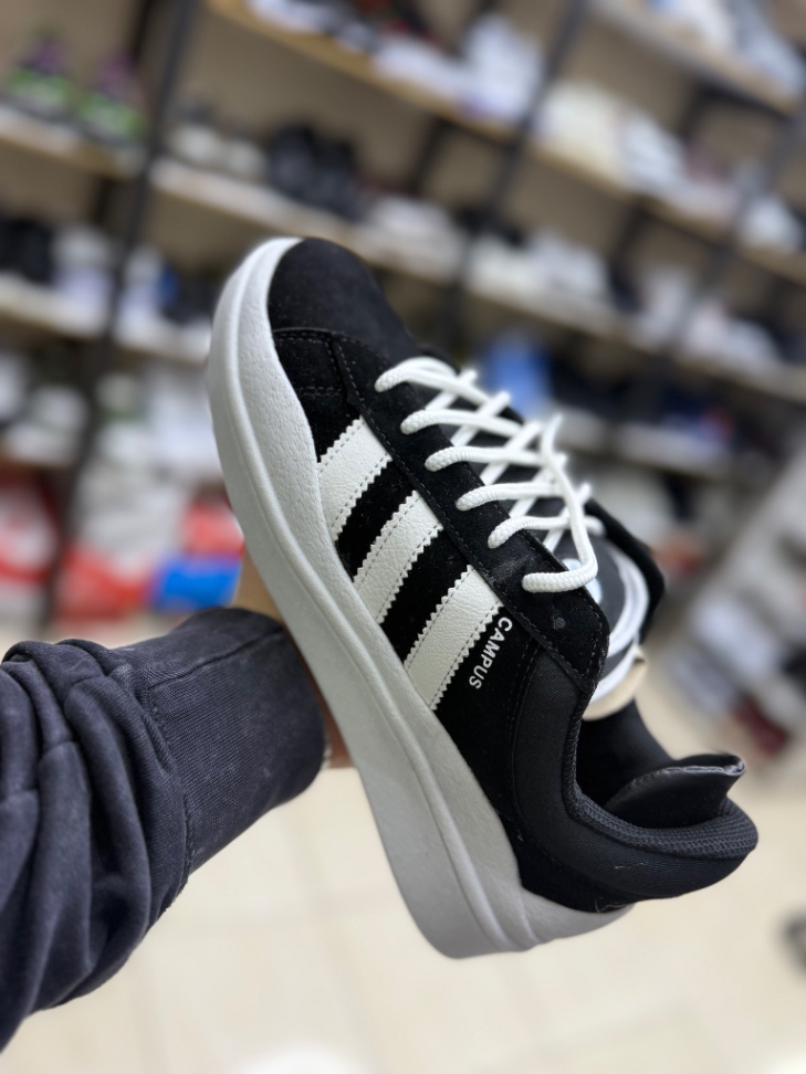 Adidas campus x Bad Bunny 