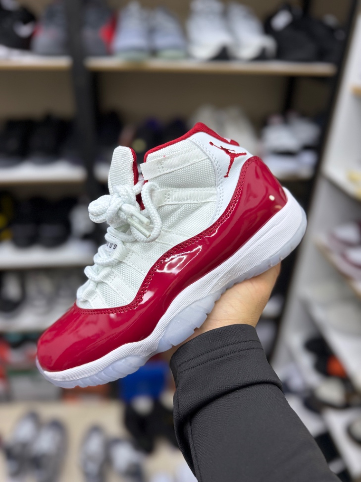 Jordan 11  - foto 2