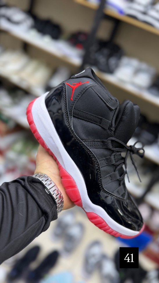 Jordan 11 🔴⚫️ - foto 2