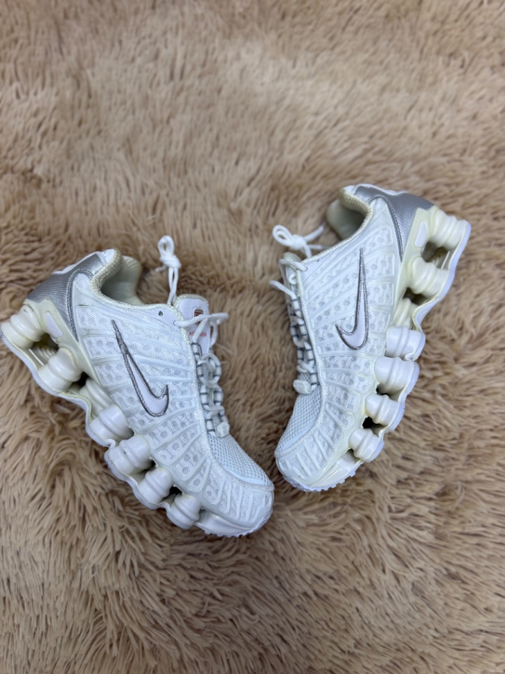 Nike Shox 